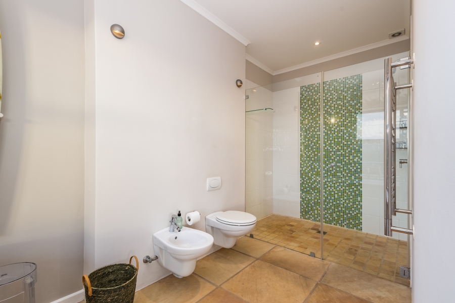 5 Bedroom Property for Sale in Whale Rock Beach Western Cape